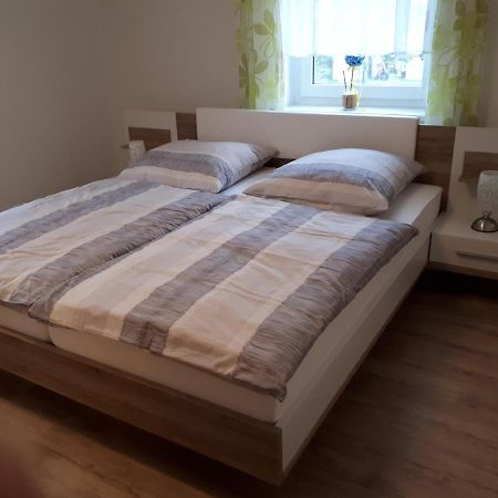 Ferienwohnung Karlguth 노이슈타트 인 작센 외부 사진