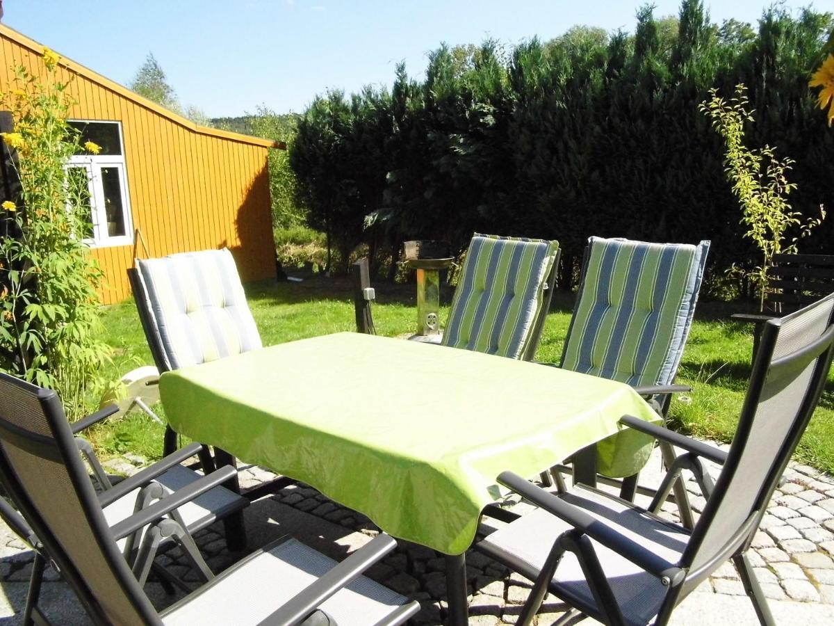 Ferienwohnung Karlguth 노이슈타트 인 작센 외부 사진